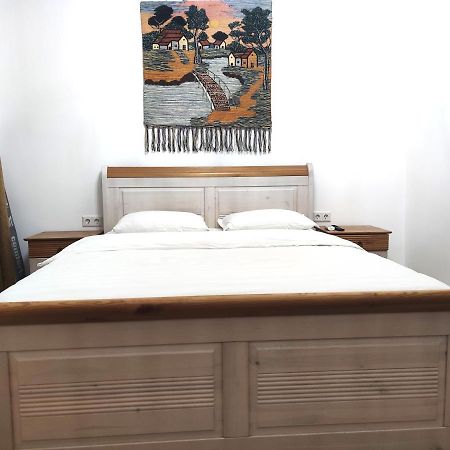Loftik Apartments Gagarin Street الماتي المظهر الخارجي الصورة