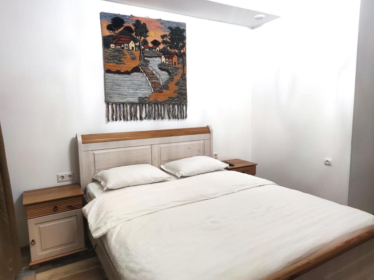 Loftik Apartments Gagarin Street الماتي المظهر الخارجي الصورة